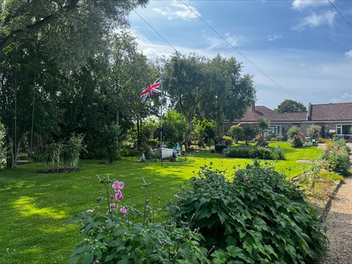 Green-fingered DDC tenants - Front garden winner